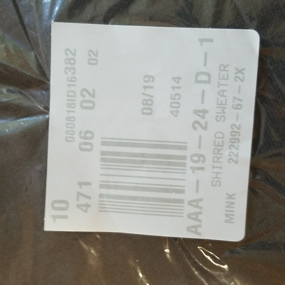 Talbots Woman NWT Grey Shirred Scoop Neck Lightweight Knit Top. Size 2X - Picture 7 of 7